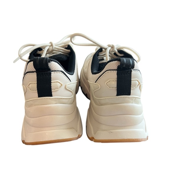 Women’s Zara Dad Shoes - Picture 3 of 4